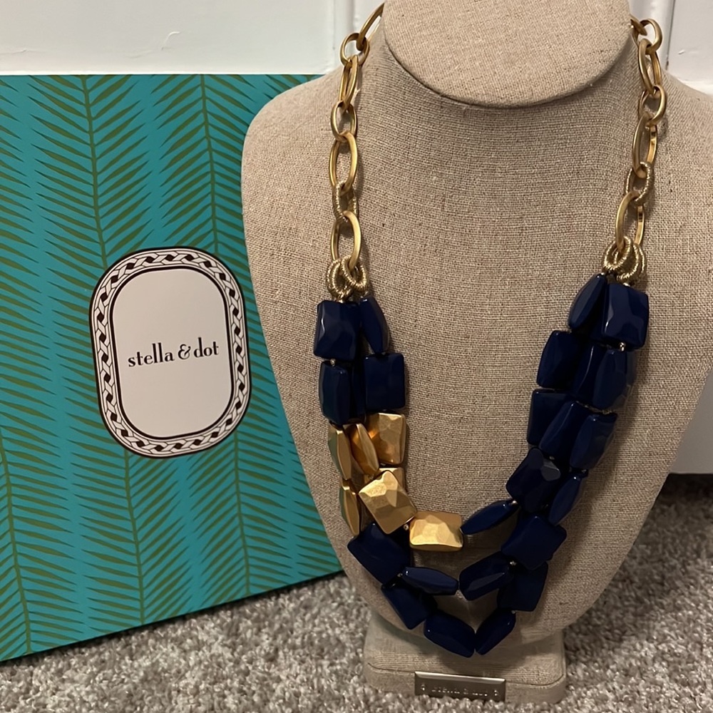 Stella & Dot Bahari Statement necklace blue & gold